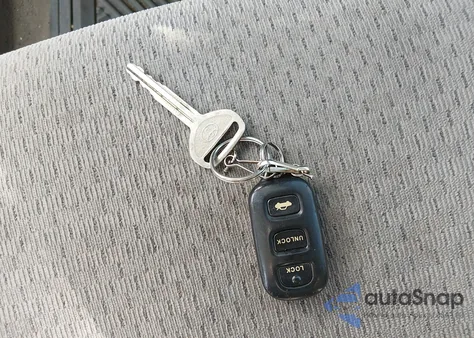 2002 Toyota Camry Le из США, поврежденный, VIN 4T1BE32KX2U519302